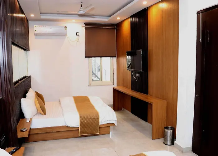 Bunk Hostel Delhi Best Backpacking Accommodation New Delhi